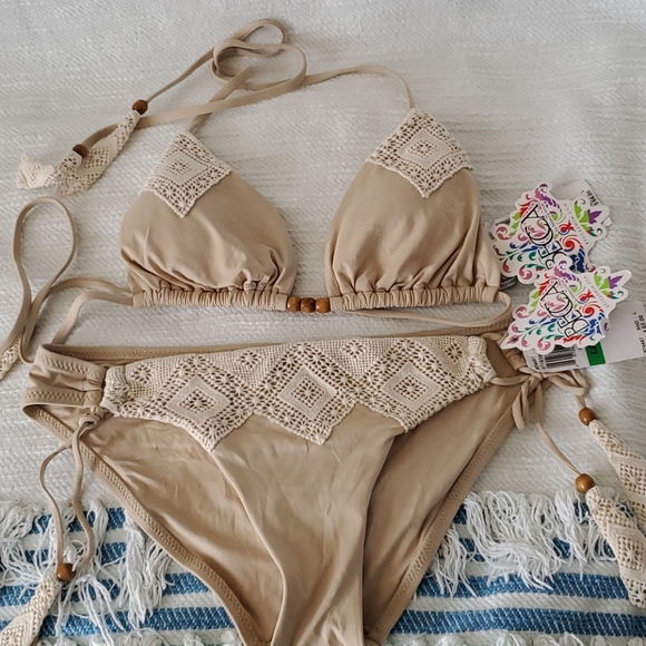 Becca bikini macramé' w/beads NWT - Picture 11 of 11
